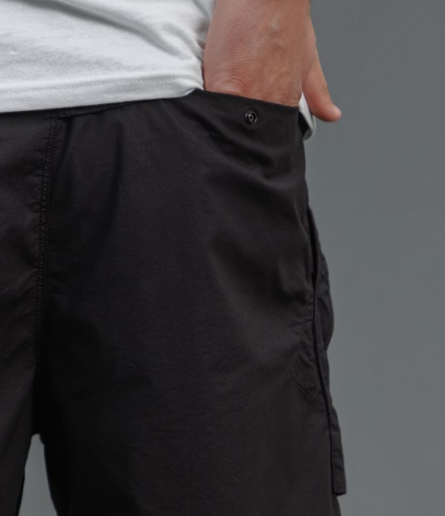 Чоловічі шорти STONE ISLAND 15L100009-S0003 V0029, колір чорний | Ціна 13499 грн, фото 6