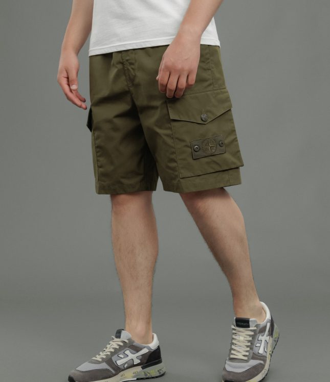 Чоловічі шорти STONE ISLAND 15L02F1 V0054, колір зелений | Ціна 10499 грн, фото 1
