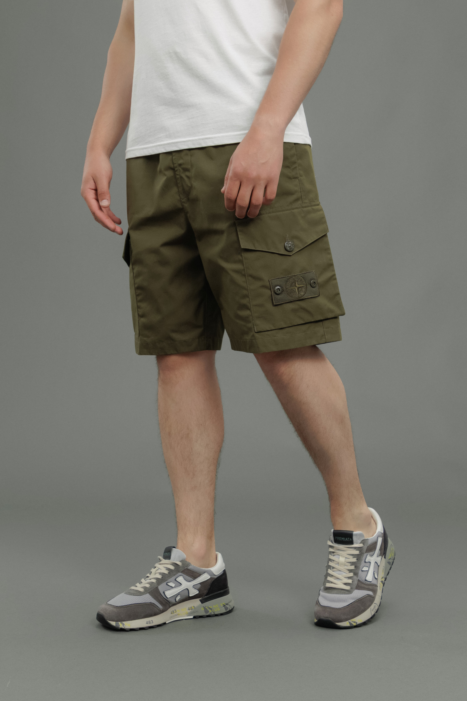 Чоловічі шорти STONE ISLAND 15L02F1 V0054, колір зелений