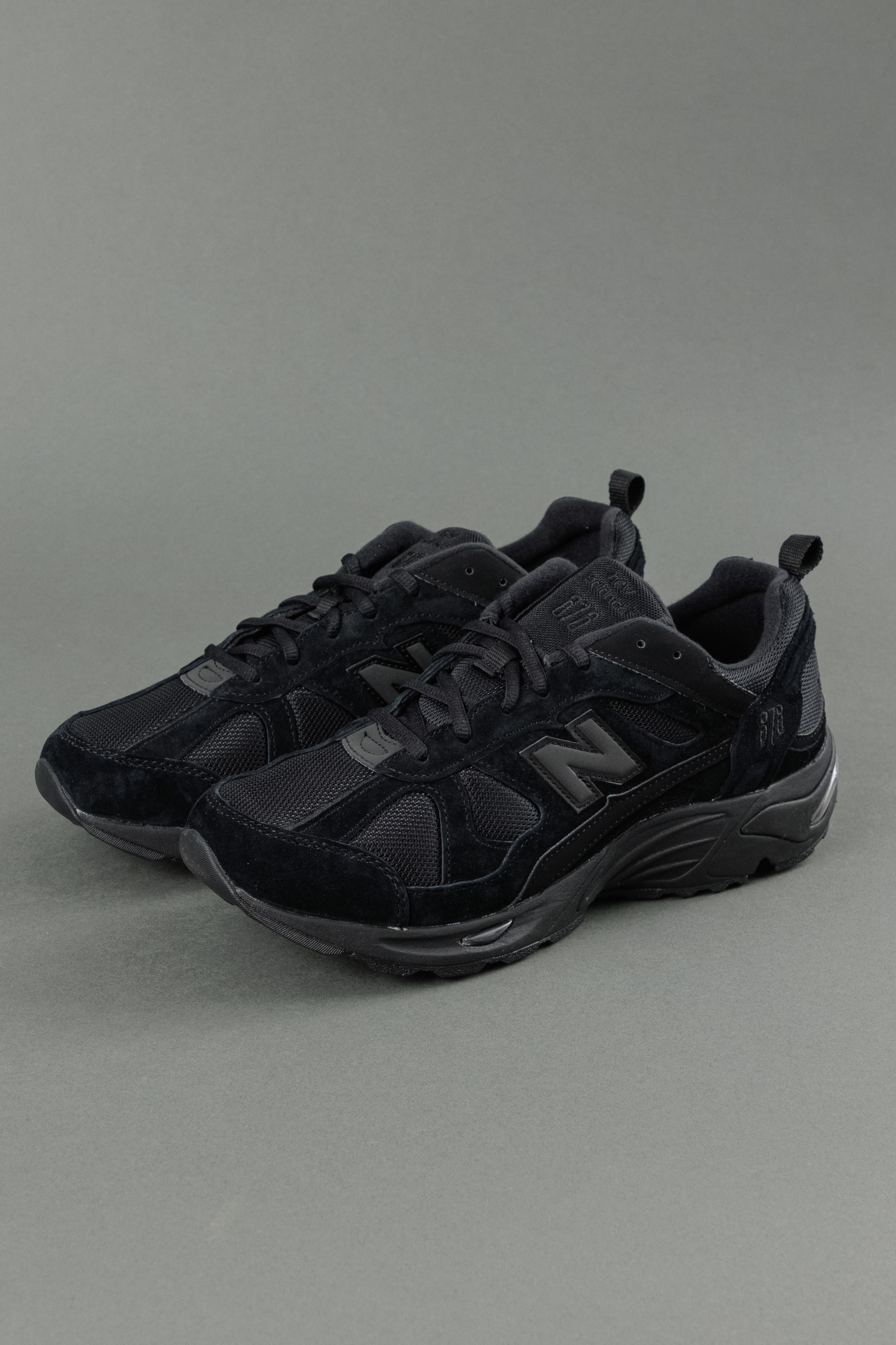 Чоловічі кросівки NEW BALANCE CM878XL, колір чорний