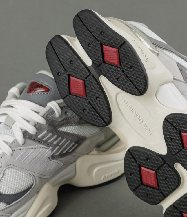 Чоловічі кросівки NEW BALANCE U9060GRY, колір сірий | Ціна 4799 грн, фото 6