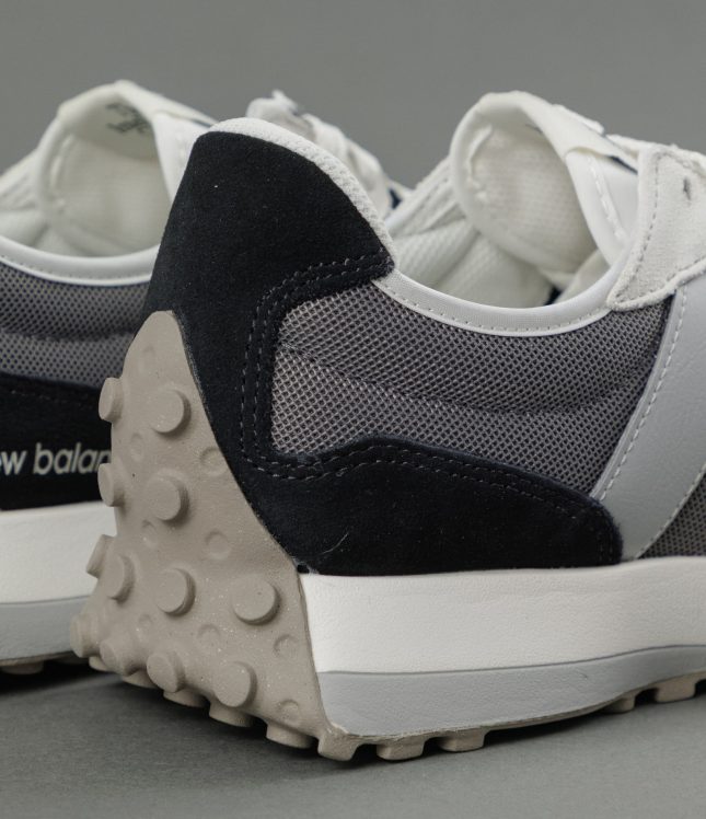 Чоловічі кросівки NEW BALANCE U327LNB, колір сірий | Ціна 4699 грн, фото 6