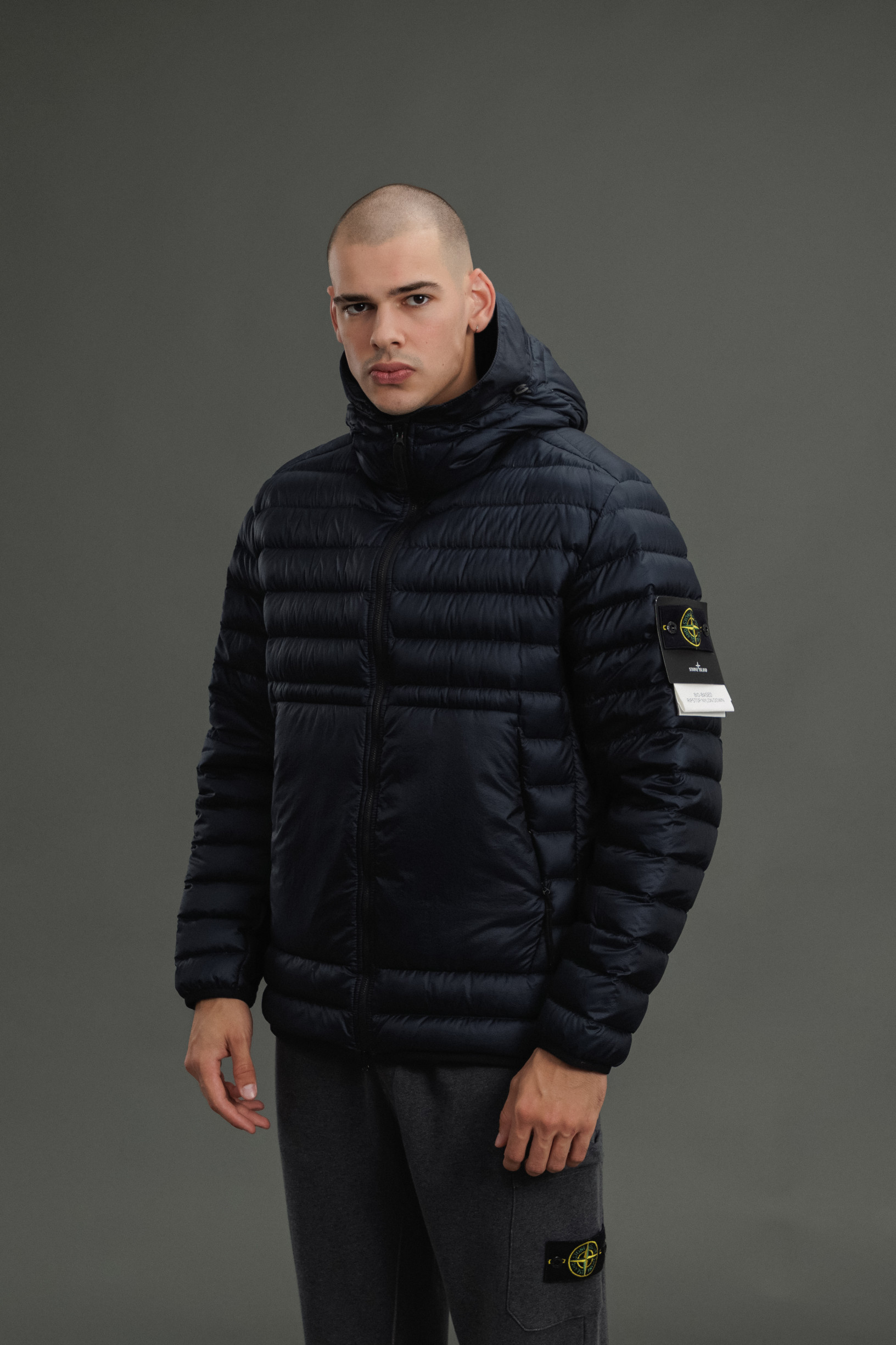 Чоловіча куртка STONE ISLAND BIO-BASED RIPSTOP NYLON DOWN 1540324 V0020, колір синій