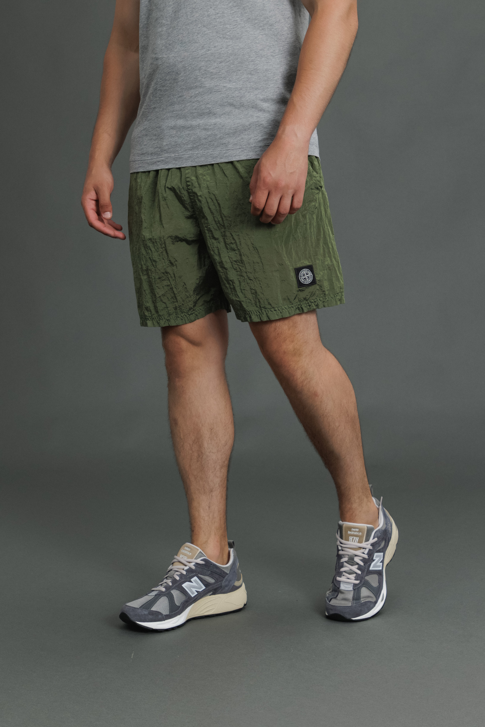 Чоловічі шорти STONE ISLAND 15B0943 V0055, колір зелений