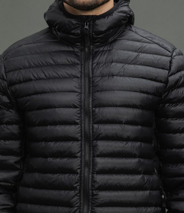 Чоловіча куртка STONE ISLAND LOOM WOVEN CHAMBERS R-NYLON DOWN-TC 1540324 V0029, колір чорний | Ціна 37999 грн, фото 4