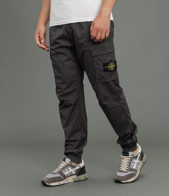 Чоловічі штани STONE ISLAND 1531303 V0065, колір сірий | Ціна 15999 грн, фото 1