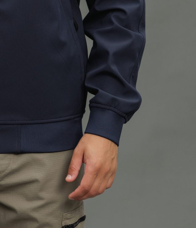 Чоловіча куртка STONE ISLAND LIGHT SOFT SHELL-R e.dye® TECHNOLOGY IN RECYCLED POLYESTER 1540927 V0020, колір синій | Ціна 23999 грн, фото 6