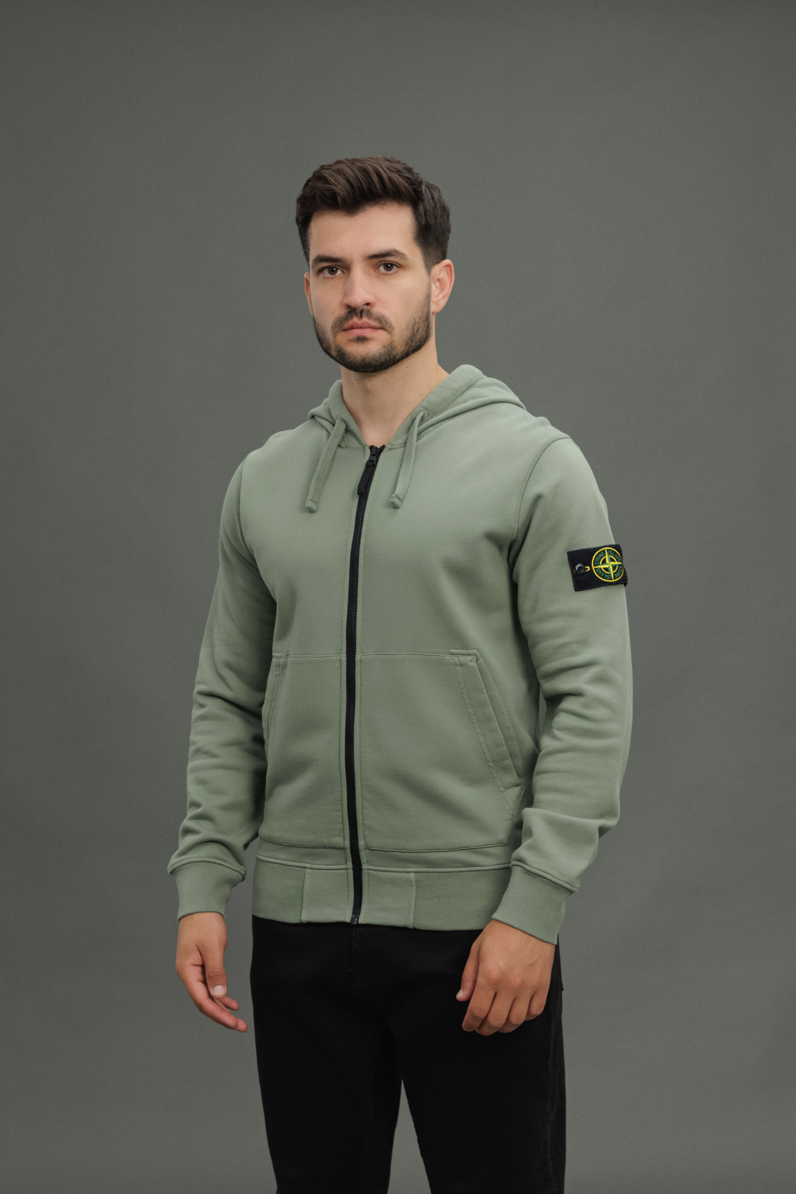 Чоловіче худі STONE ISLAND 156100042-S0051 V0055, колір зелений