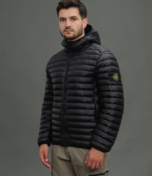 Чоловіча куртка STONE ISLAND LOOM WOVEN CHAMBERS R-NYLON DOWN-TC 1540324 V0029, колір чорний | Ціна 37999 грн, фото 1