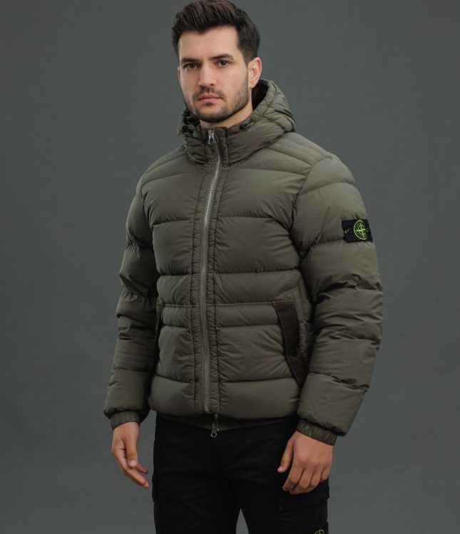 Чоловіча куртка STONE ISLAND SEAMLESS TUNNEL NYLON DOWN-TC 154100040-S0028 V0054, колір зелений | Ціна 42999 грн, фото 1