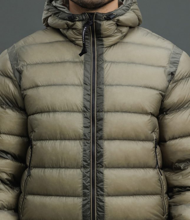 Чоловіча куртка C.P. COMPANY D.D. SHELL DOWN JACKET CMOW002A 110416A COL:356, колір коричневий | Ціна 29999 грн, фото 3