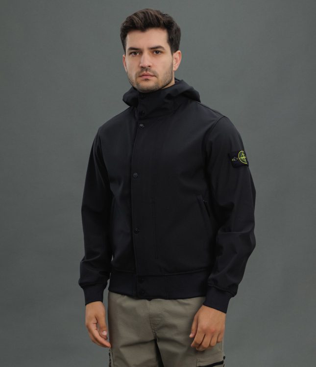 Чоловіча куртка STONE ISLAND LIGHT SOFT SHELL-R e.dye® TECHNOLOGY 154100118-S0A22 V0029, колір чорний | Ціна 35999 грн, фото 1