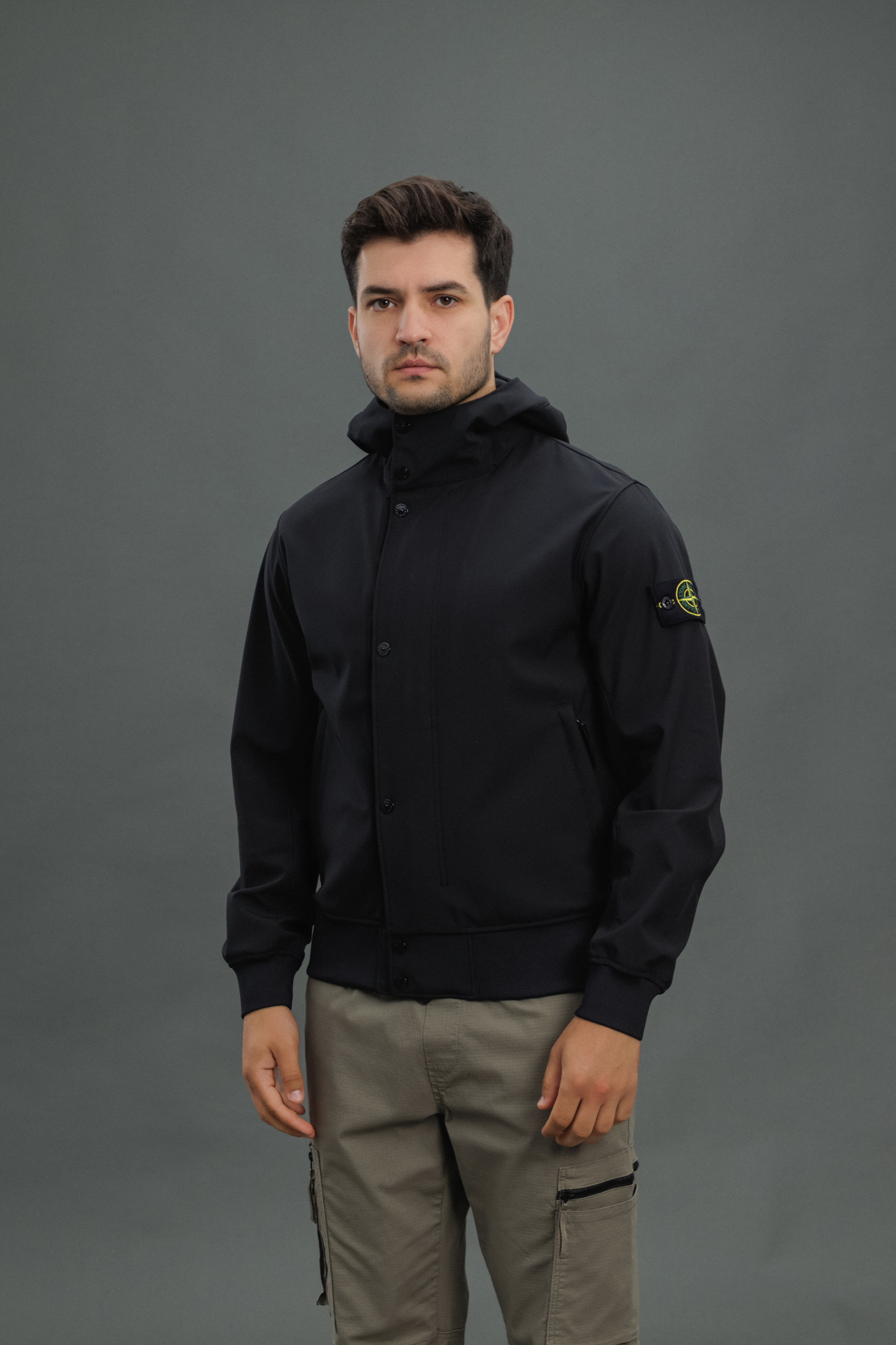Чоловіча куртка STONE ISLAND LIGHT SOFT SHELL-R e.dye® TECHNOLOGY 154100118-S0A22 V0029, колір чорний