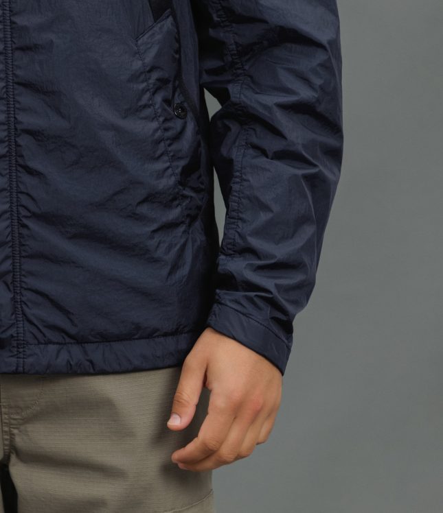 Чоловіча куртка STONE ISLAND GARMENT DYED CRINKLE REPS 154100092-S0A23 V0020, колір синій | Ціна 24999 грн, фото 6