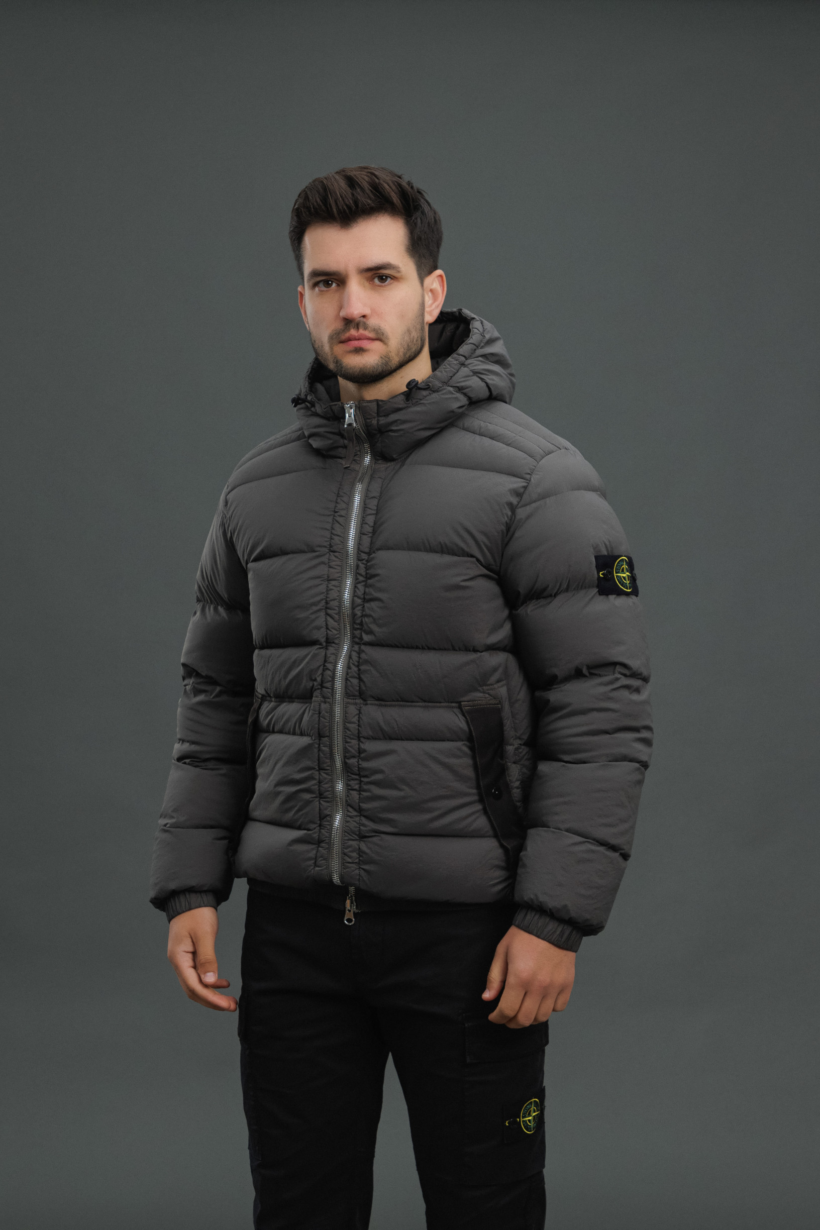Чоловіча куртка STONE ISLAND SEAMLESS TUNNEL NYLON DOWN-TC 154100040-S0028 V0062, колір сірий