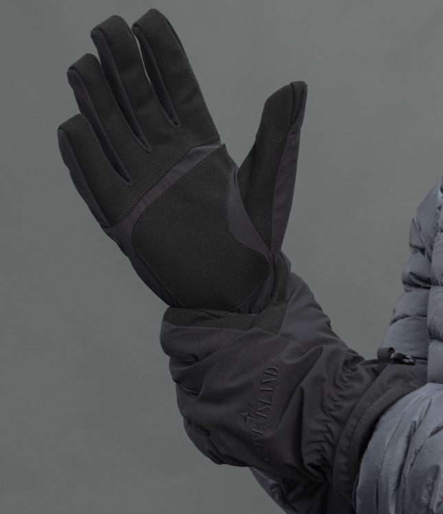 Чоловічі рукавиці STONE ISLAND 1592429 V0029, колір чорний | Ціна 7499 грн, фото 4
