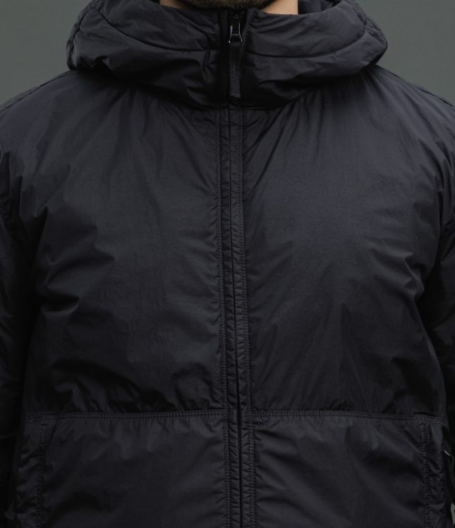 Чоловіча куртка STONE ISLAND GARMENT DYED CRINKLE REPS NY 154100013-S0A23 V0029, колір чорний | Ціна 47999 грн, фото 3