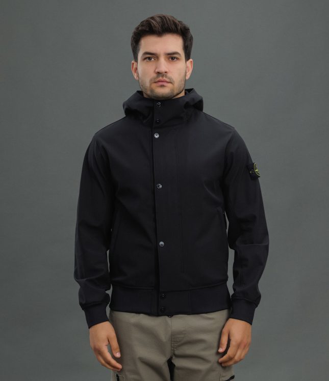 Чоловіча куртка STONE ISLAND LIGHT SOFT SHELL-R e.dye® TECHNOLOGY 154100118-S0A22 V0029, колір чорний | Ціна 35999 грн, фото 2