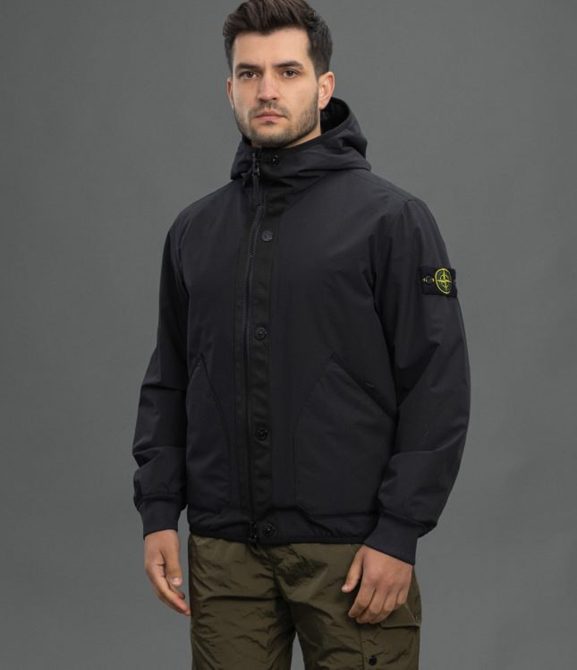 Чоловіча куртка STONE ISLAND SOFT SHELL-R e.dye® TECHNOLOGY WITH PRIMALOFT® INSULATION TECHNOLOGY 1541027 V0029, колір чорний | Ціна 35999 грн, фото 1