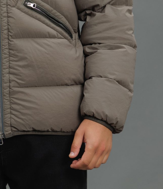 Чоловіча куртка STONE ISLAND SEAMLESS TUNNEL NYYLON DOWN-TC 1543128 V0075, колір коричневий | Ціна 42999 грн, фото 5