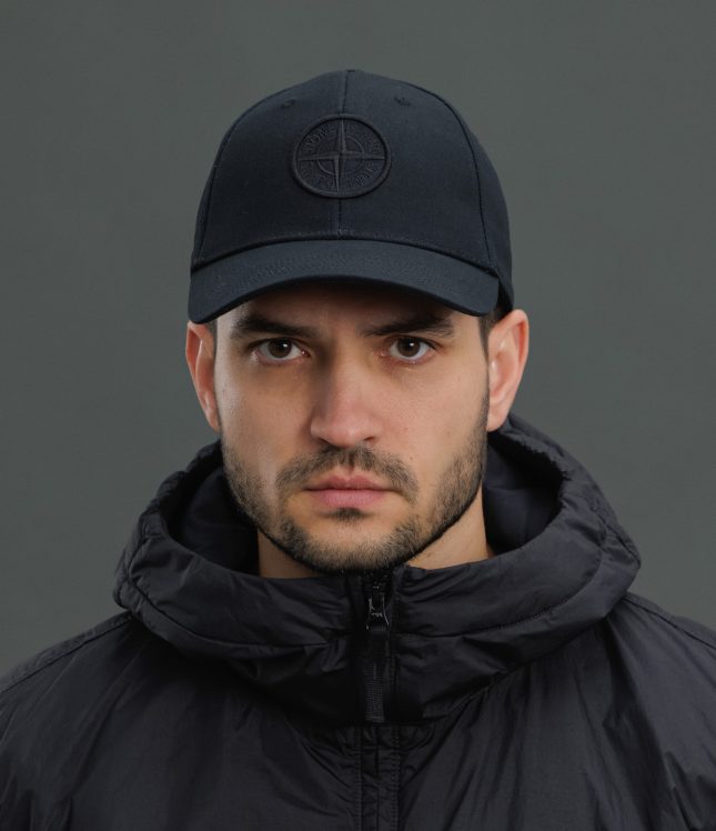 Чоловіча кепка STONE ISLAND 159100013-S0248 V0029, колір чорний | Ціна 8499 грн, фото 1