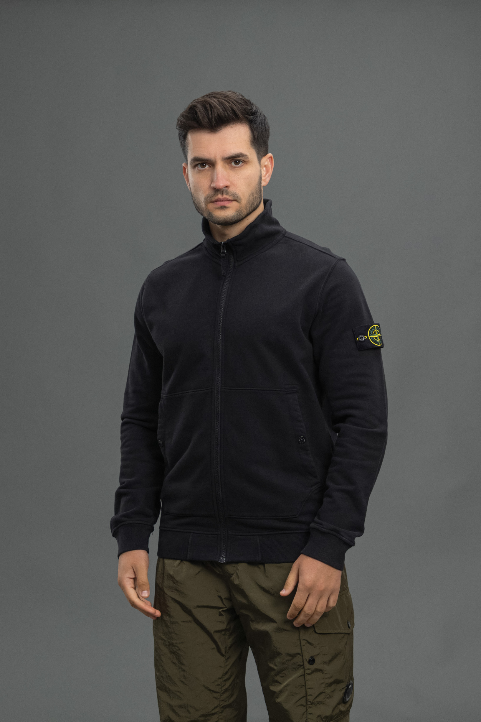 Чоловічий світшот STONE ISLAND 1562820 V0029, колір чорний