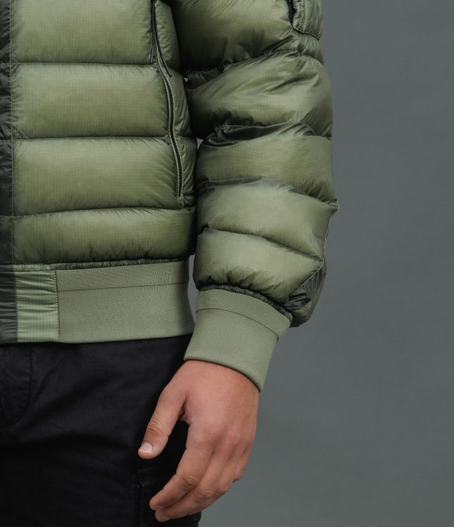 Чоловіча куртка C.P. COMPANY D.D. SHELL DOWN JACKET CMOW002A 110416A COL:612, колір зелений | Ціна 29999 грн, фото 4