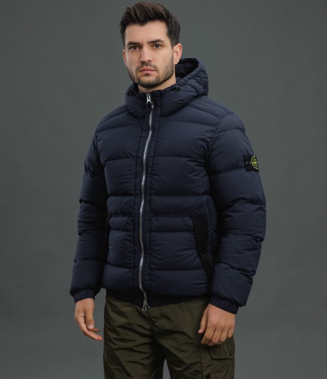 Чоловіча куртка STONE ISLAND SEAMLESS TUNNEL NYLON DOWN-TC 154100040-S0028 V0020, колір синій | Ціна 42999 грн, фото 1