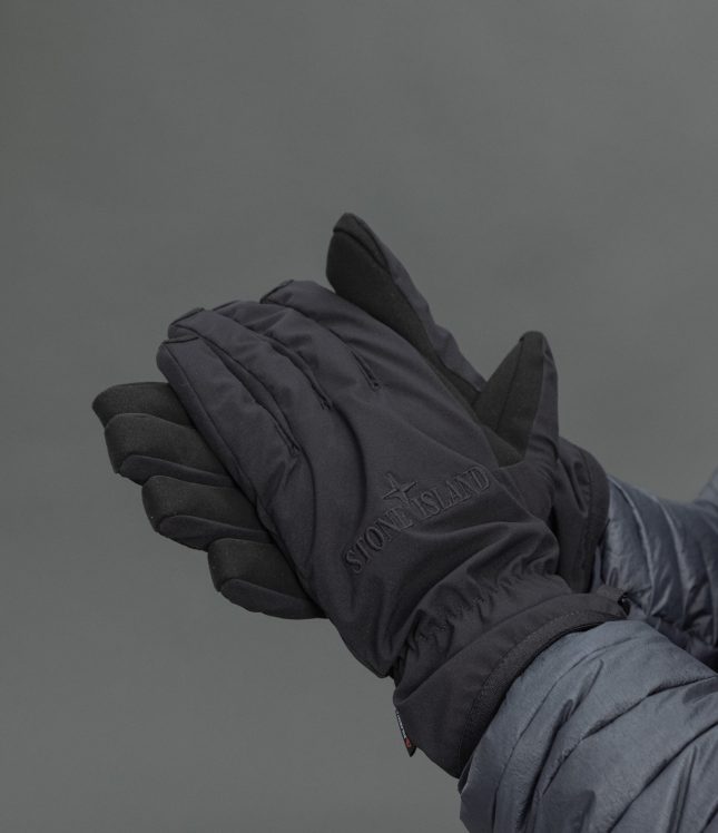 Чоловічі рукавиці STONE ISLAND 1592429 V0029, колір чорний | Ціна 7499 грн, фото 3