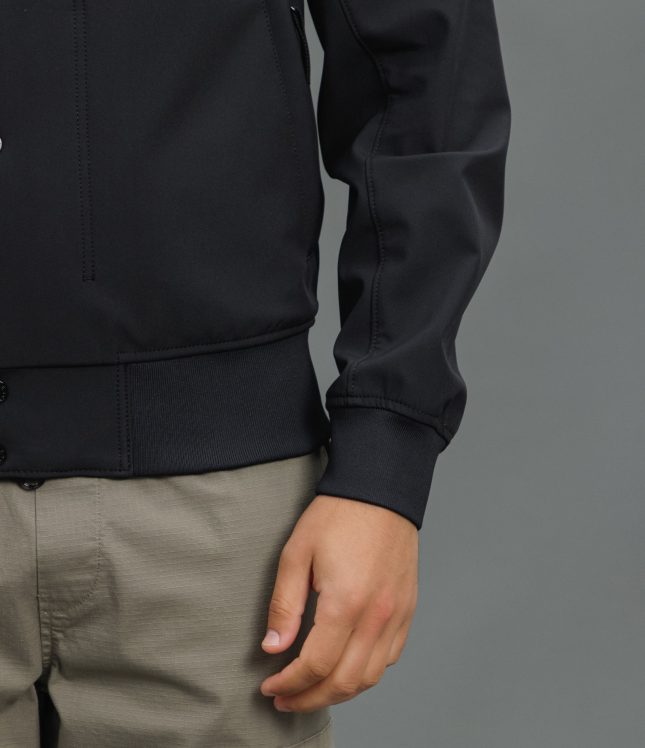 Чоловіча куртка STONE ISLAND LIGHT SOFT SHELL-R e.dye® TECHNOLOGY 154100118-S0A22 V0029, колір чорний | Ціна 35999 грн, фото 5