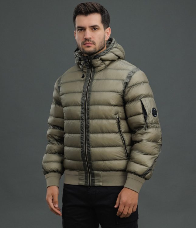 Чоловіча куртка C.P. COMPANY D.D. SHELL DOWN JACKET CMOW002A 110416A COL:356, колір коричневий | Ціна 29999 грн, фото 1