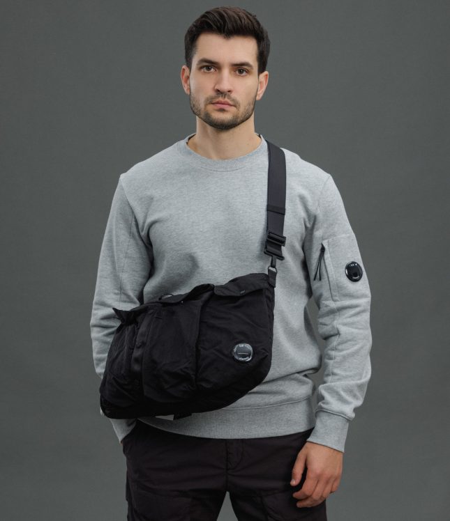 Чоловіча сумка C.P. COMPANY CMAC086A 005269G COL:999, колір чорний | Ціна 11999 грн, фото 4