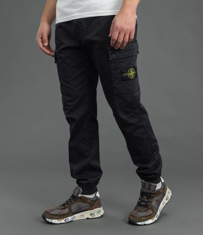Чоловічі штани STONE ISLAND 153100033-S00L1 V0129, колір чорний | Ціна 24999 грн, фото 1