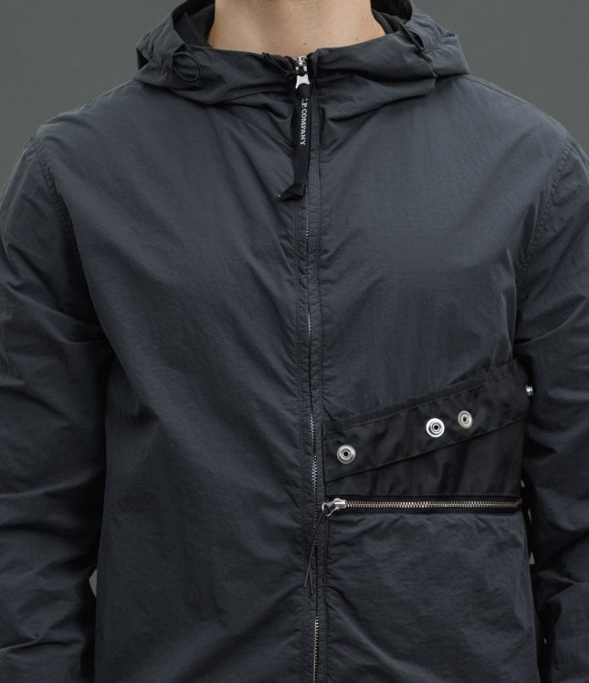 Чоловіча куртка C.P. COMPANY FLATT NYLON GARMENT DYEING DOWN JACKET CMOS051A 005991G COL:985, колір сірий | Ціна 15999 грн, фото 4