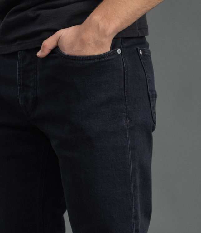Чоловічі штани STONE ISLAND STRETCH BLACK DENIM-RINSED SLIM 15J100007-S0J11 VJ901, колір чорний | Ціна 18999 грн, фото 4