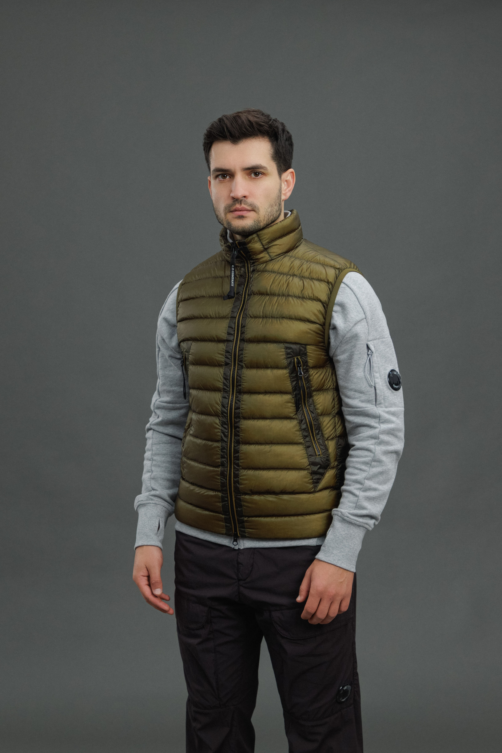 Чоловіча жилетка C.P. COMPANY D.D. SHELL VEST CMOW170A 006099A COL:653, колір зелений