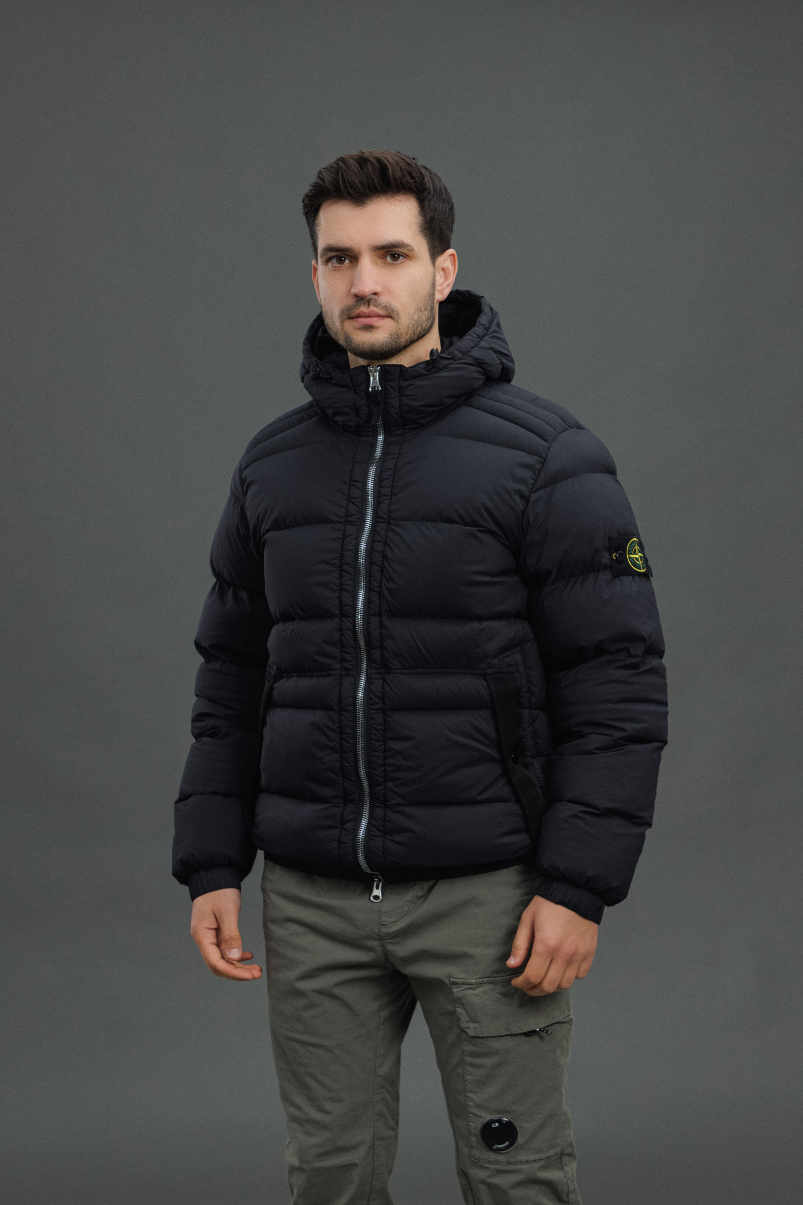 Чоловіча куртка STONE ISLAND SEAMLESS TUNNEL NYLON DOWN-TC 154100040-S0028 V0029, колір чорний