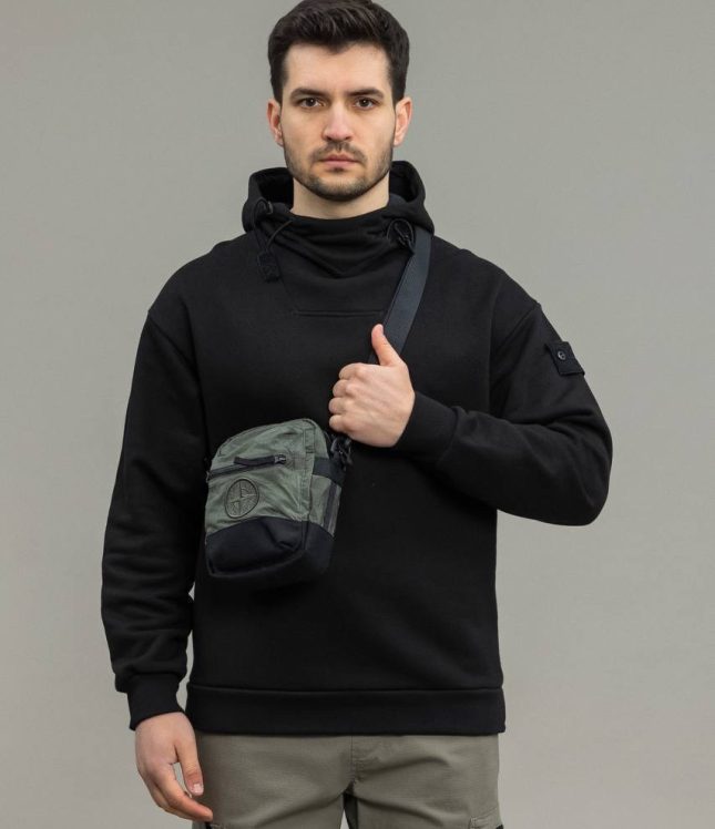 Чоловіча сумка STONE ISLAND 1590876 V0059, колір зелений | Ціна 11499 грн, фото 1