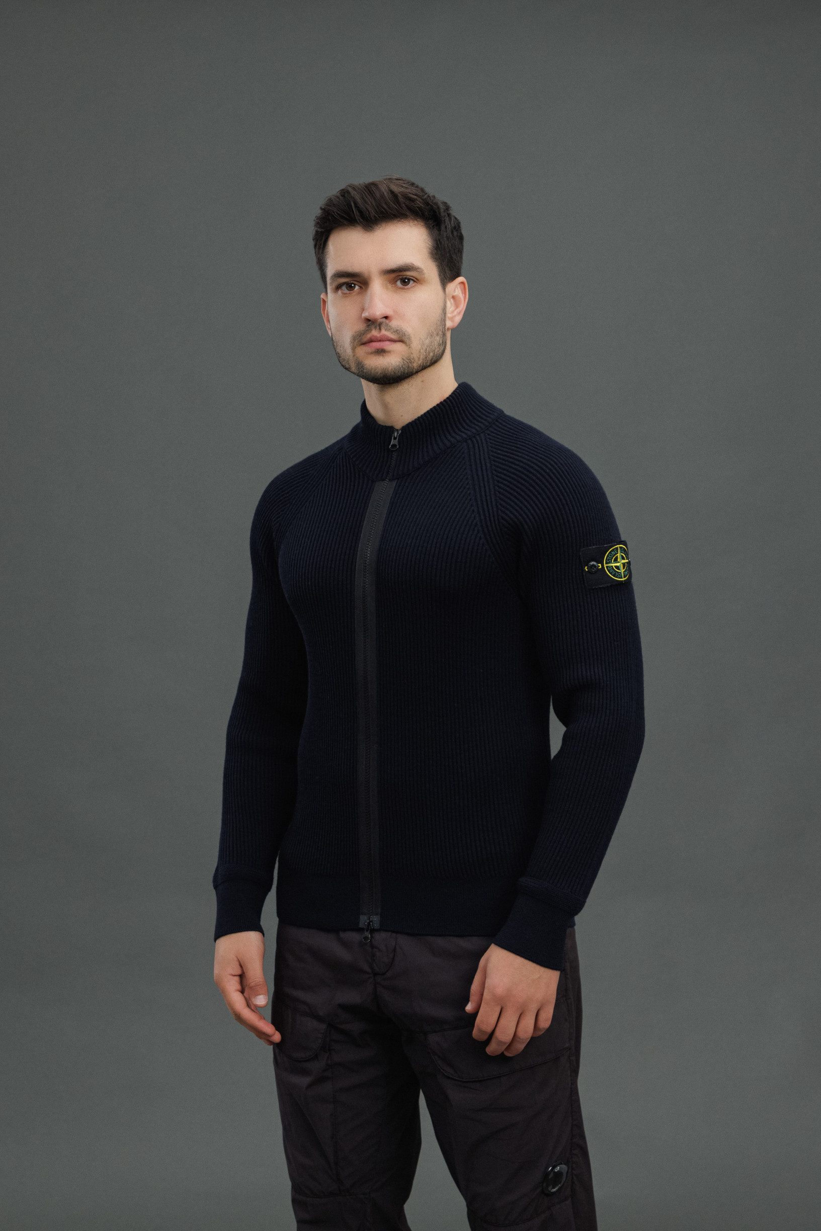 Чоловічий светр STONE ISLAND 15519C2 V0020, колір синій