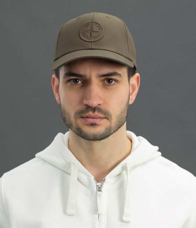 Чоловіча кепка STONE ISLAND 1599661 V0054, колір зелений | Ціна 8499 грн, фото 1