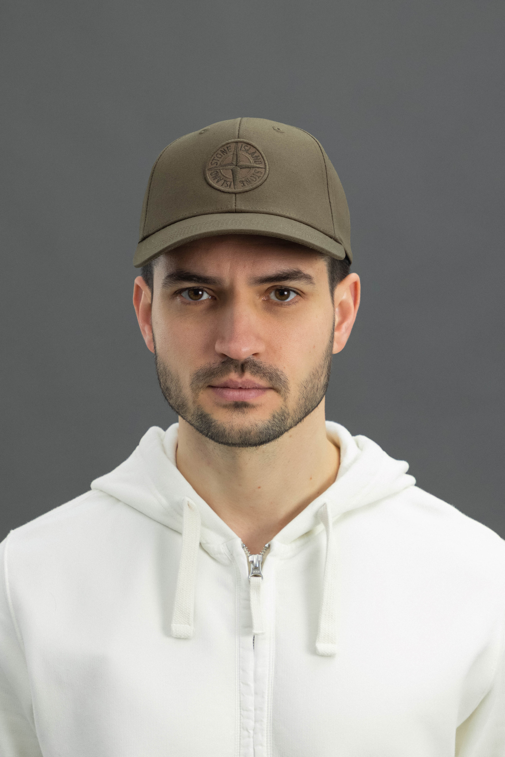 Чоловіча кепка STONE ISLAND 1599661 V0054, колір зелений
