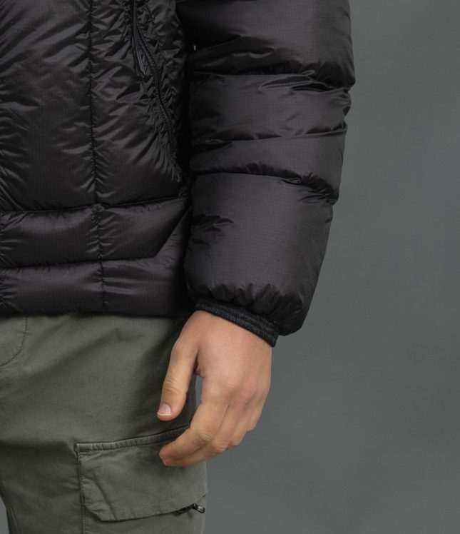 Чоловіча куртка C.P. COMPANY D.D. SHELL DOWN JACKET CMOW702A 110416A COl:999, колір чорний | Ціна 34999 грн, фото 6