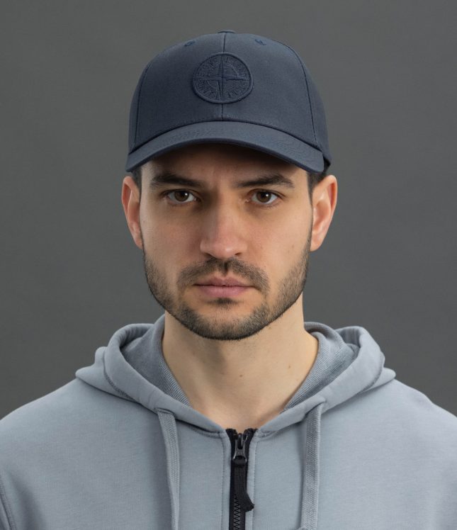 Чоловіча кепка STONE ISLAND 1599661 V0020, колір синій | Ціна 8499 грн, фото 1