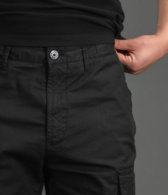 Чоловічі штани STONE ISLAND 1530410 V0029, колір чорний | Ціна 24999 грн, фото 3