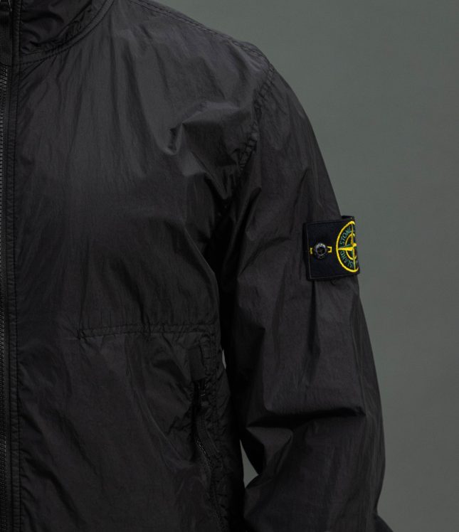 Чоловіча куртка STONE ISLAND GARMENT DYED CRINKLE REPS NY 1542822 V0029, колір чорний | Ціна 34999 грн, фото 4