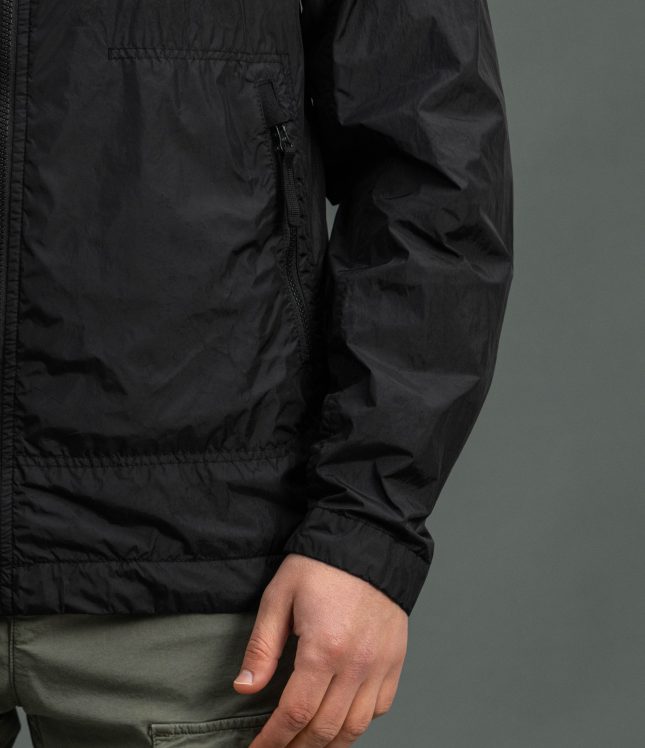 Чоловіча куртка STONE ISLAND GARMENT DYED CRINKLE REPS NY 1540522 V0029, колір чорний | Ціна 35999 грн, фото 6