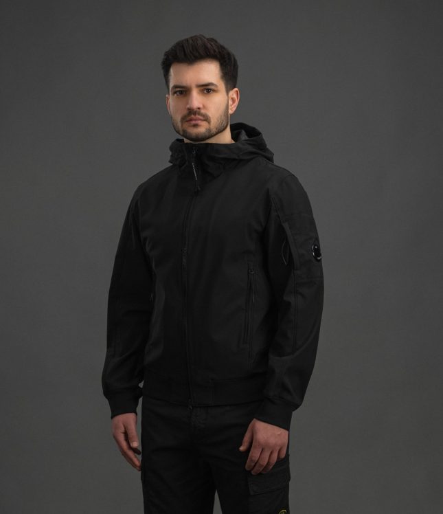 Чоловіча куртка C.P. COMPANY SHELL-R MEDIUM JACKET CMOW729A 005968A COL:999, колір чорний | Ціна 20499 грн, фото 1