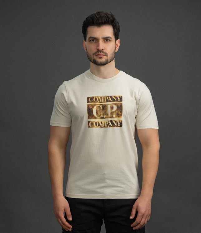 Чоловіча футболка C.P. COMPANY CMTS141A 110579W COL:114, колір бежевий | Ціна 6499 грн, фото 2