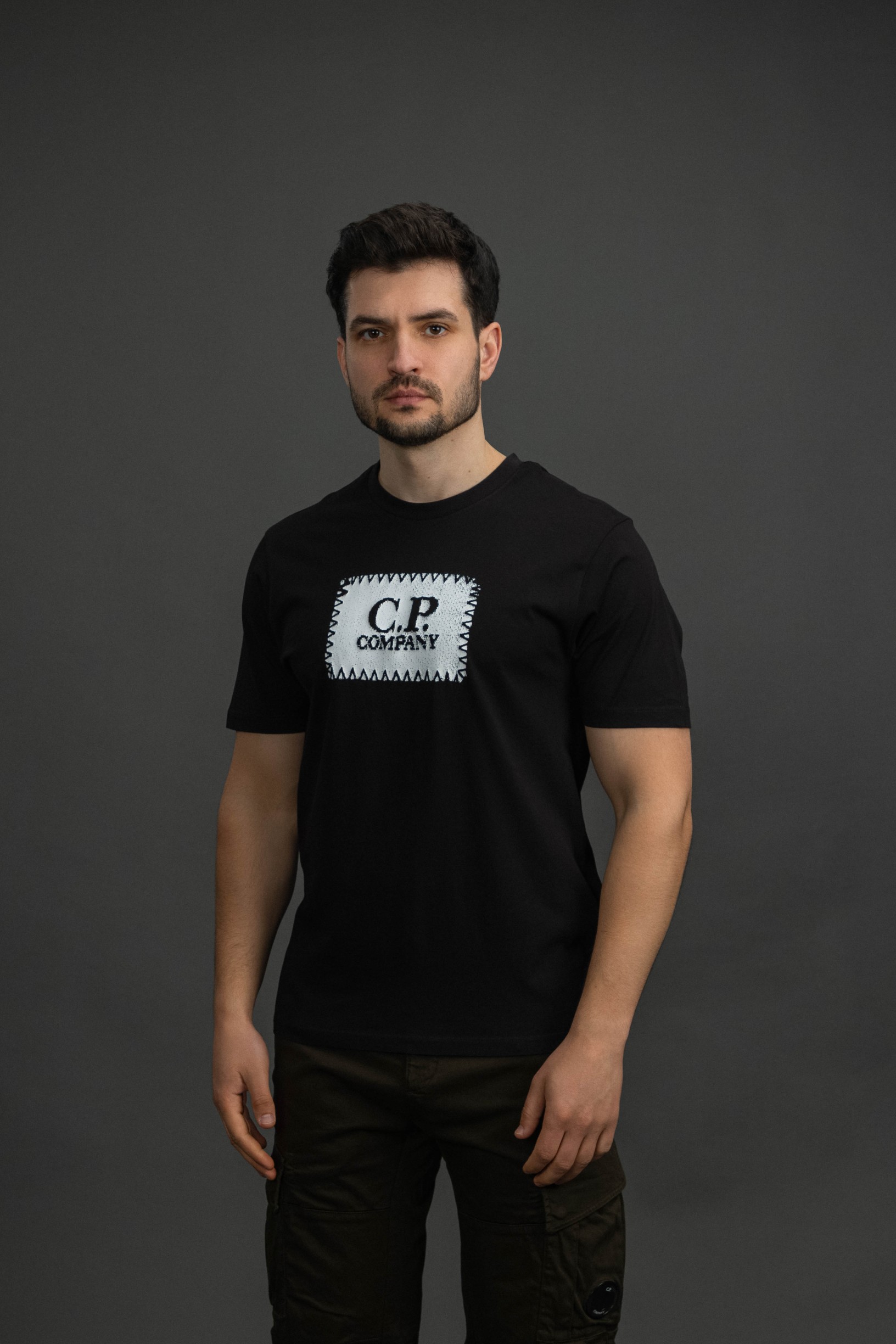 Чоловіча футболка C.P. COMPANY CMTS723A 005100W COL:999, колір чорний