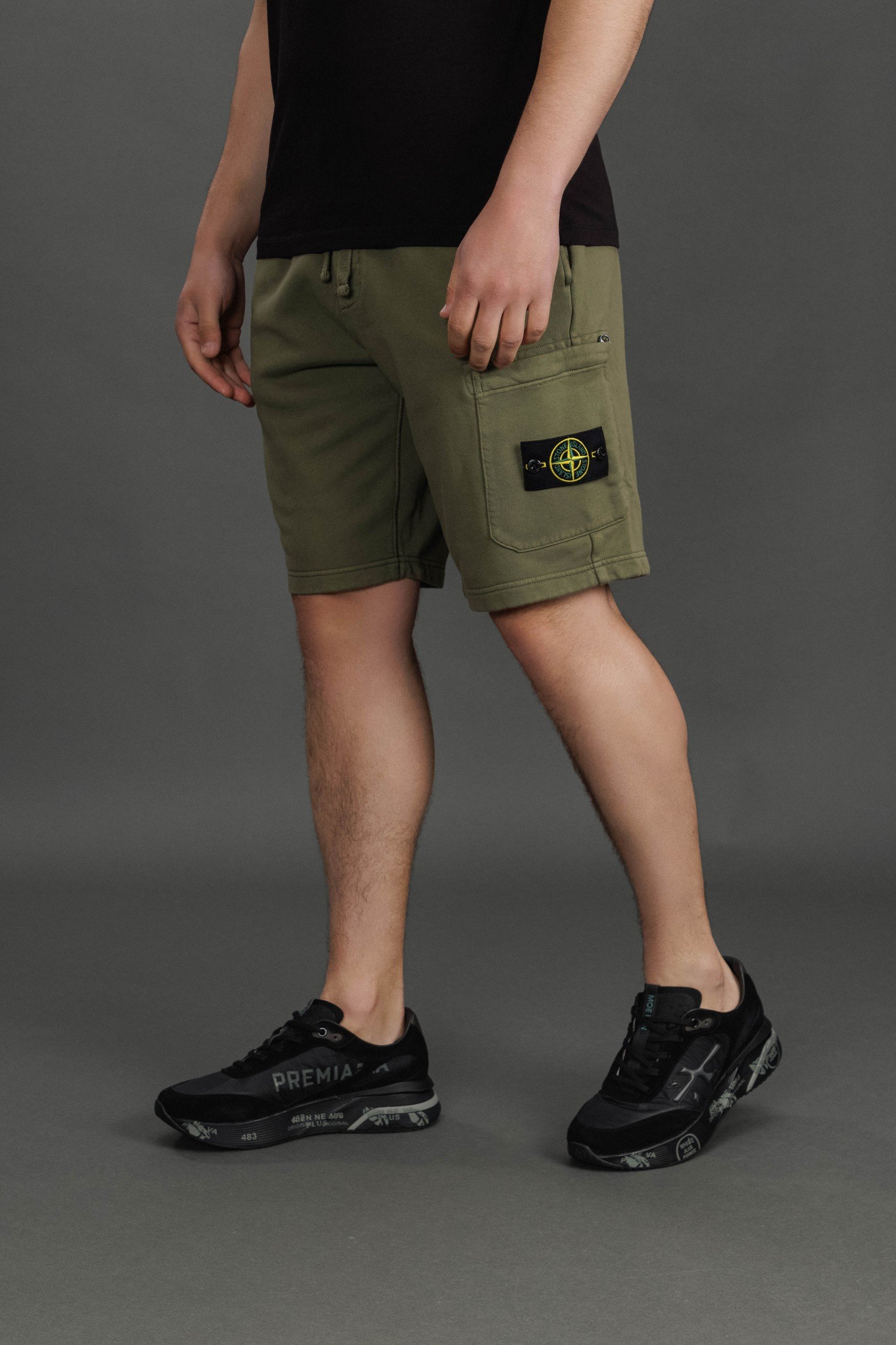 Чоловічі шорти STONE ISLAND 156200011-S0051 V005G, колір зелений